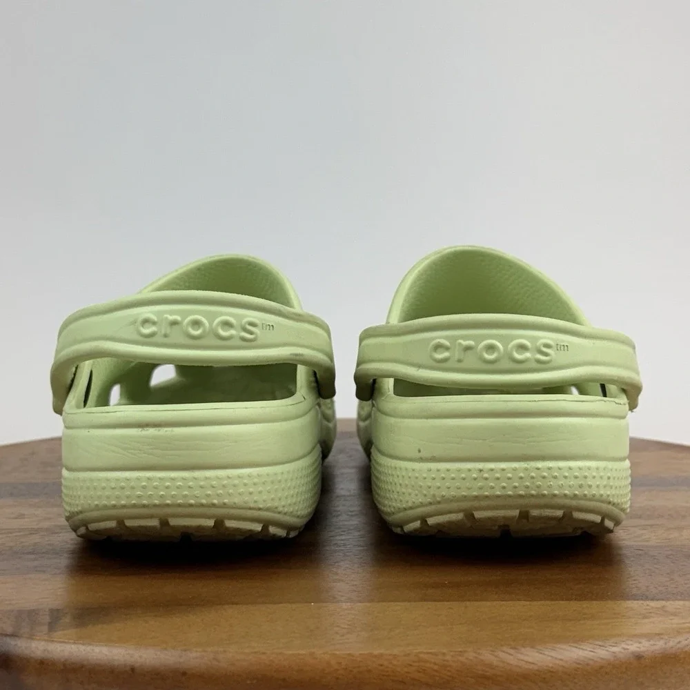 CROCS size 11